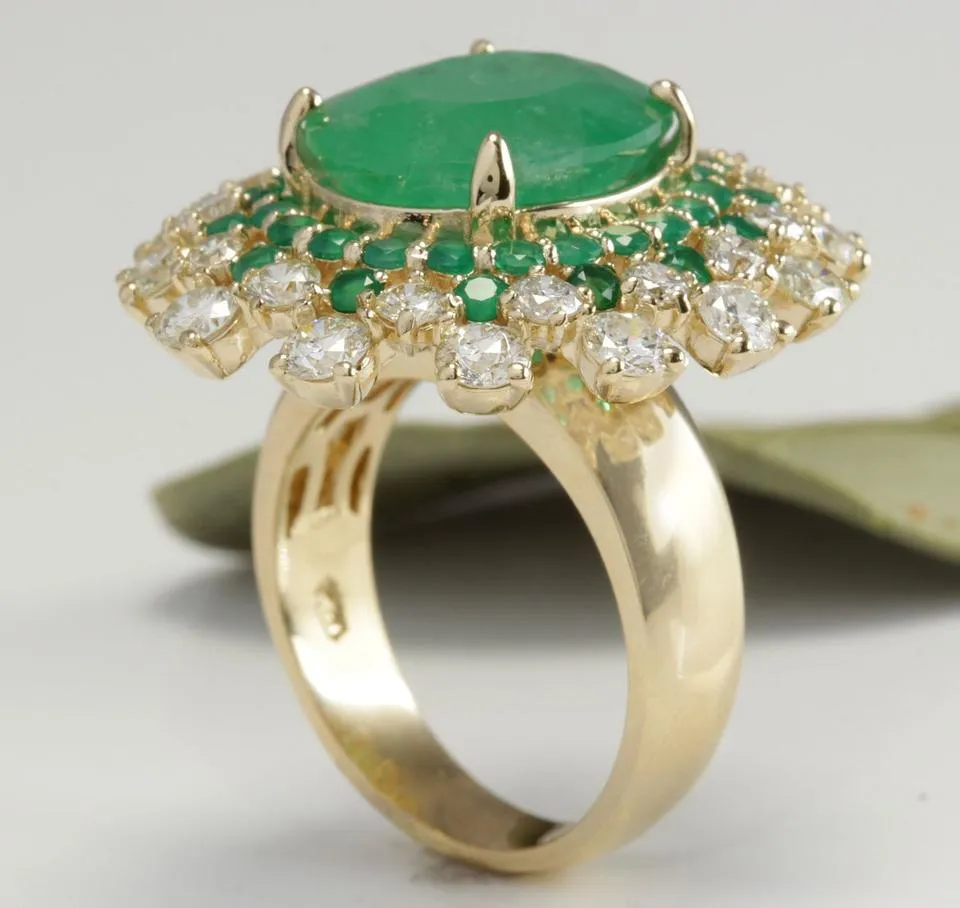 9.64 Carats Natural Emerald and Diamond 14K Solid Yellow Gold Ring