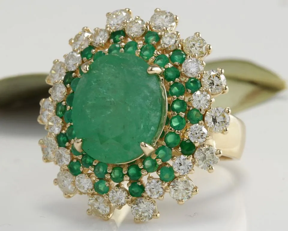 9.64 Carats Natural Emerald and Diamond 14K Solid Yellow Gold Ring