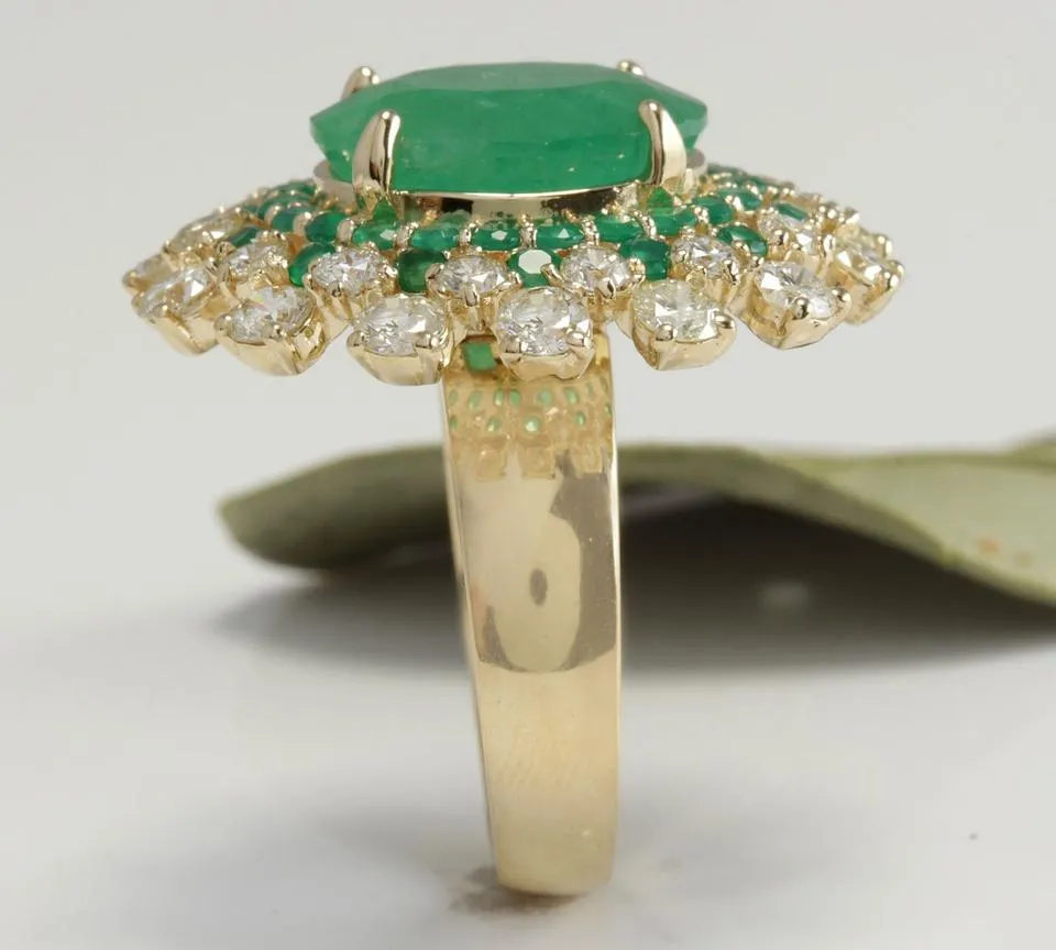 9.64 Carats Natural Emerald and Diamond 14K Solid Yellow Gold Ring