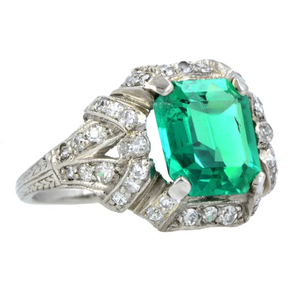 Art Deco Emerald & Diamond Ring