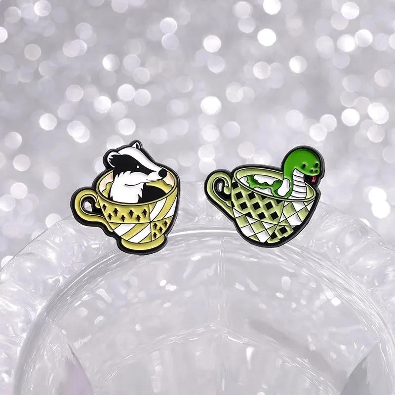 Cartoon Style Cute Animal Cartoon Alloy Stamping Stoving Varnish Plating Unisex Brooches