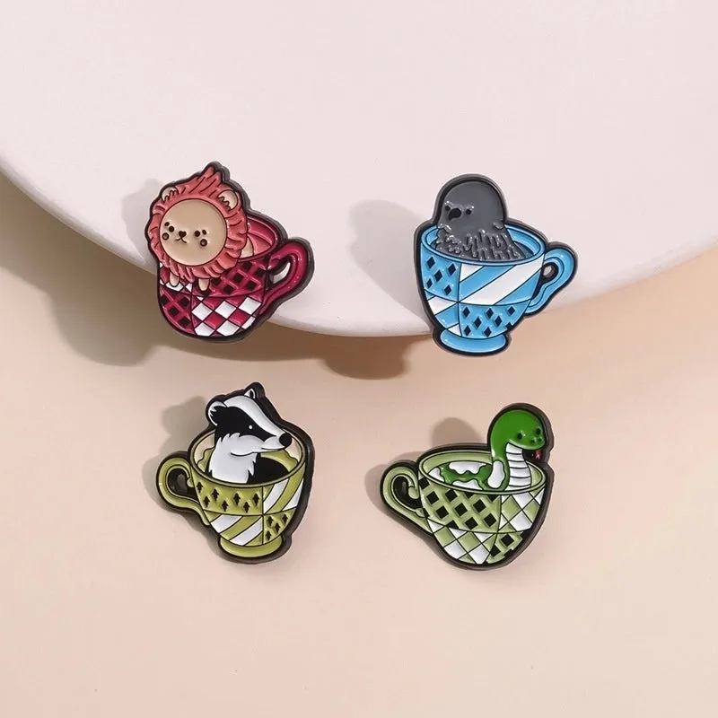 Cartoon Style Cute Animal Cartoon Alloy Stamping Stoving Varnish Plating Unisex Brooches