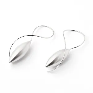 Durum Curvy Wire Earrings