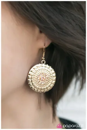 Paparazzi Earring ~ Royal Regatta - Gold