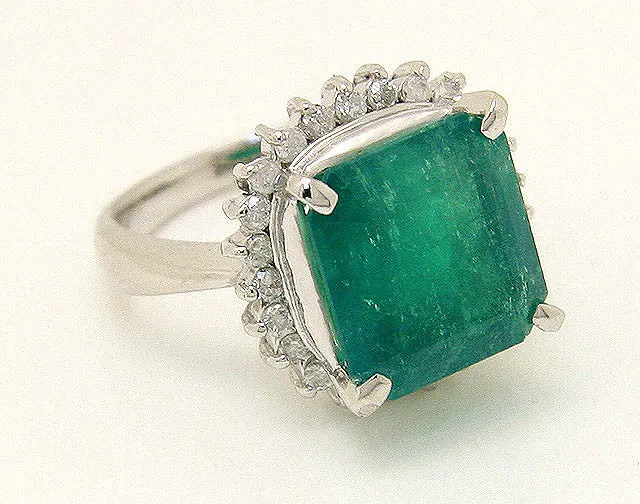 Platinum 7.88ct Emerald & Diamond