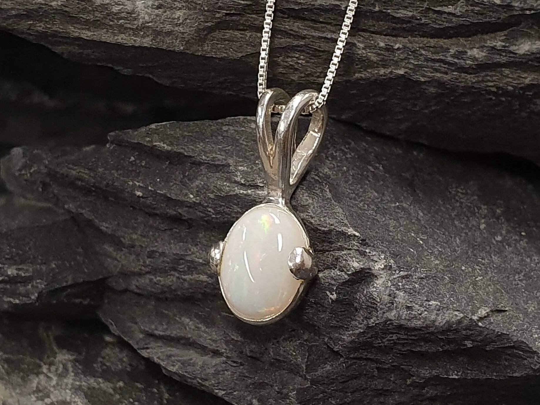 Vintage Opal Necklace - Oval Opal Necklace - White Dainty Pendant