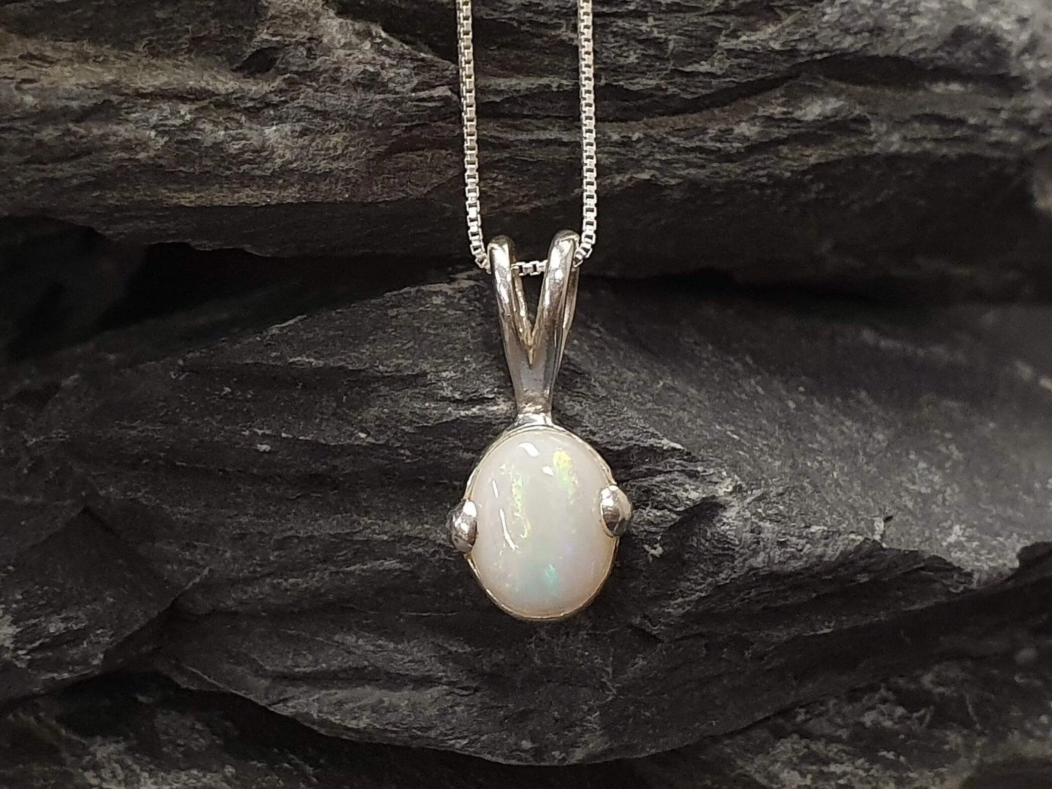 Vintage Opal Necklace - Oval Opal Necklace - White Dainty Pendant